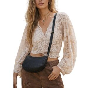 Vintage Coach Black pebbled Leather Women's Crossbody Bag Boho Timeless